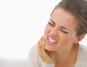 Angstpatienten können sich von ihrem Zahnarzt unter Hypnose behandeln lassen
